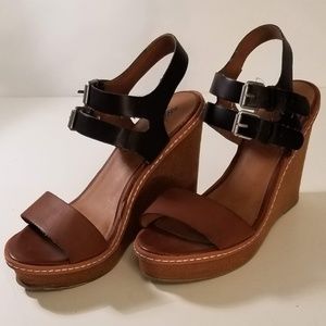 Mossimo Wedge Black/Brown Sandals Sz 6.5